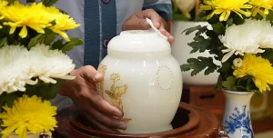 Gửi tro ở chùa