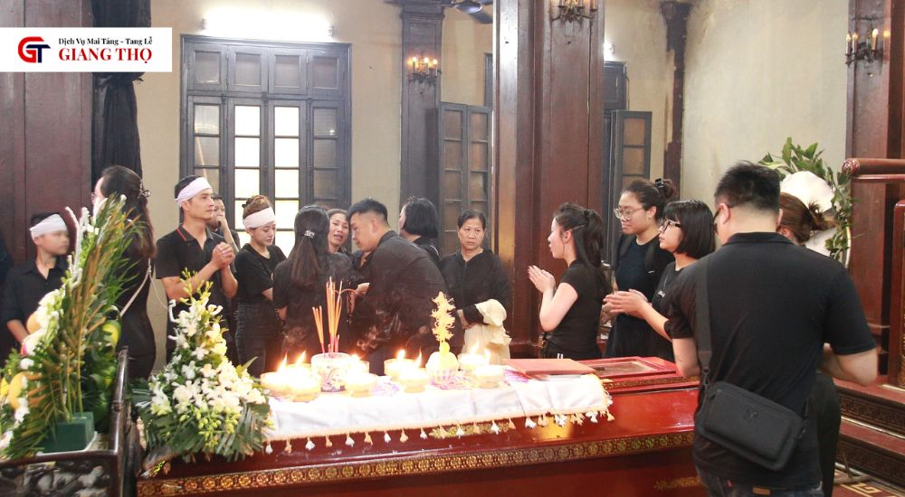người chết bao lâu thì liệm