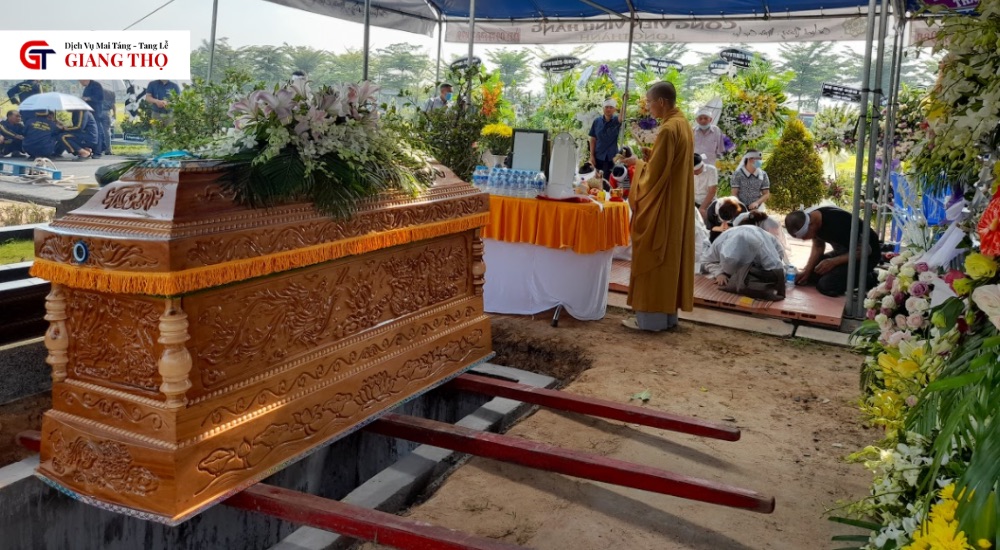 Phật giáo xem trọng giải thoát thần thức hơn việc lựa chọn phương thức mai táng