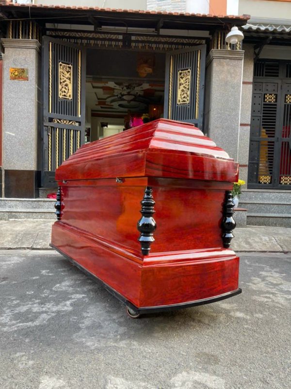 Hòm Đài Loan Gỗ Căm Xe