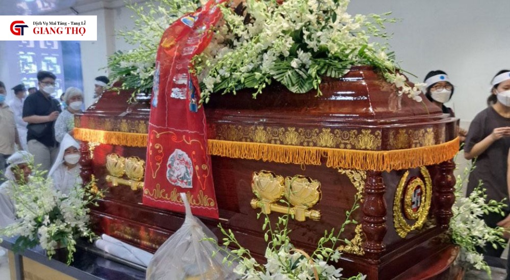 Chọn quan tài phù hợp với thể trạng, đảm bảo vừa vặn, không quá rộng hay chật
