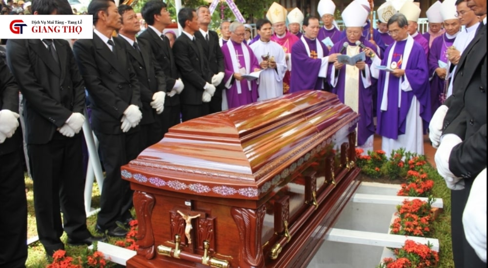 Mỗi tôn giáo chọn màu quan tài khác nhau